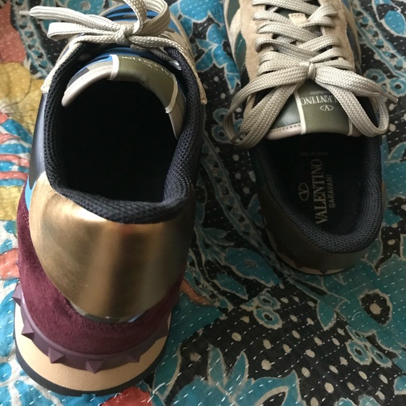 VALENTINO - Picture 2 of 8